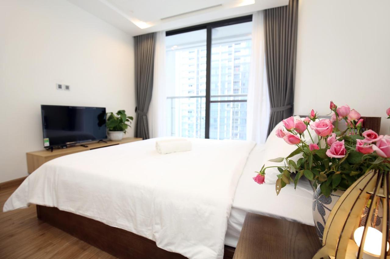 Apartment Investland- Vinhomes Metropolis One, Two, Three, Four Bedrooms *