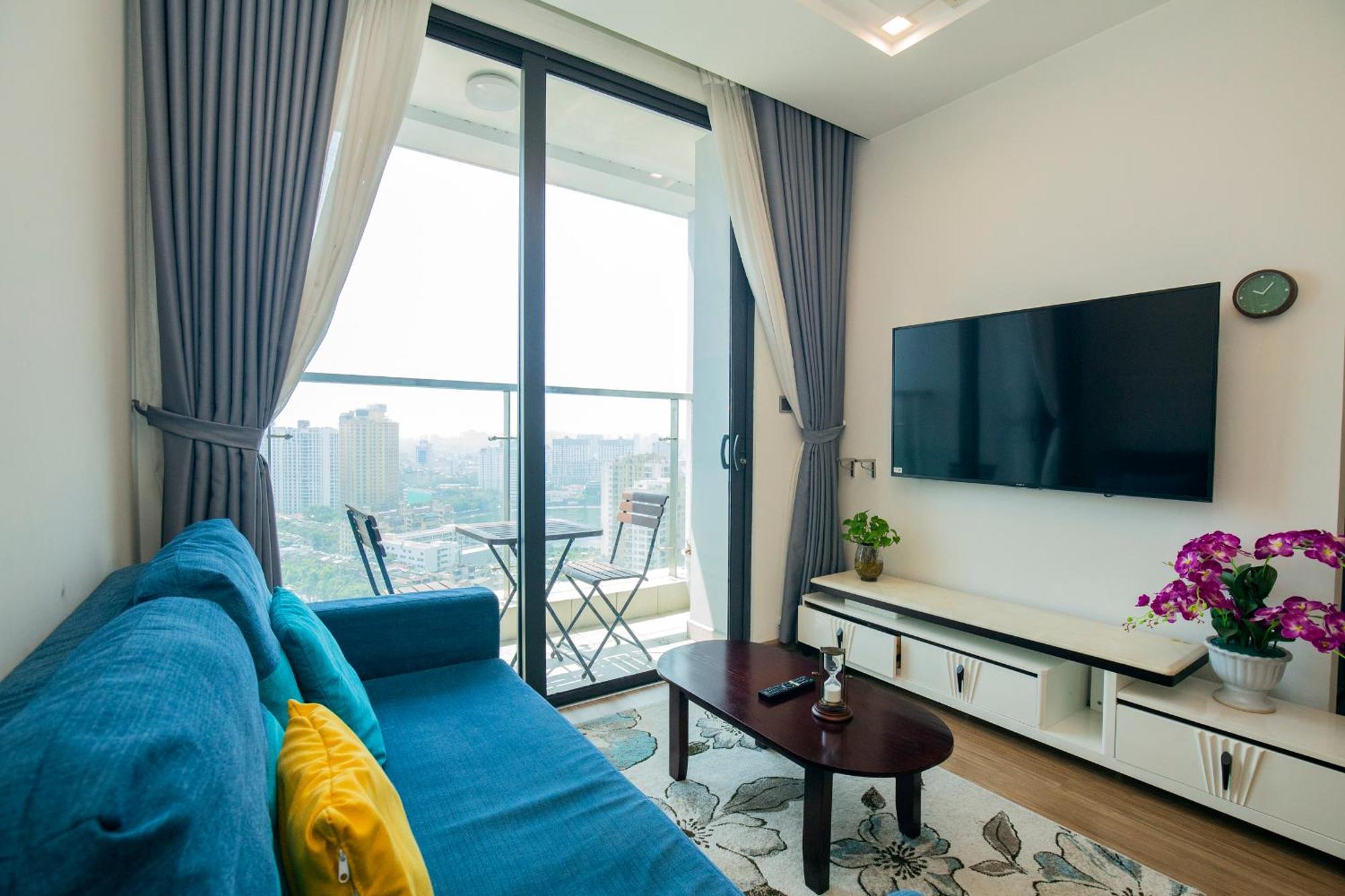 Apartment Investland- Vinhomes Metropolis One, Two, Three, Four Bedrooms *