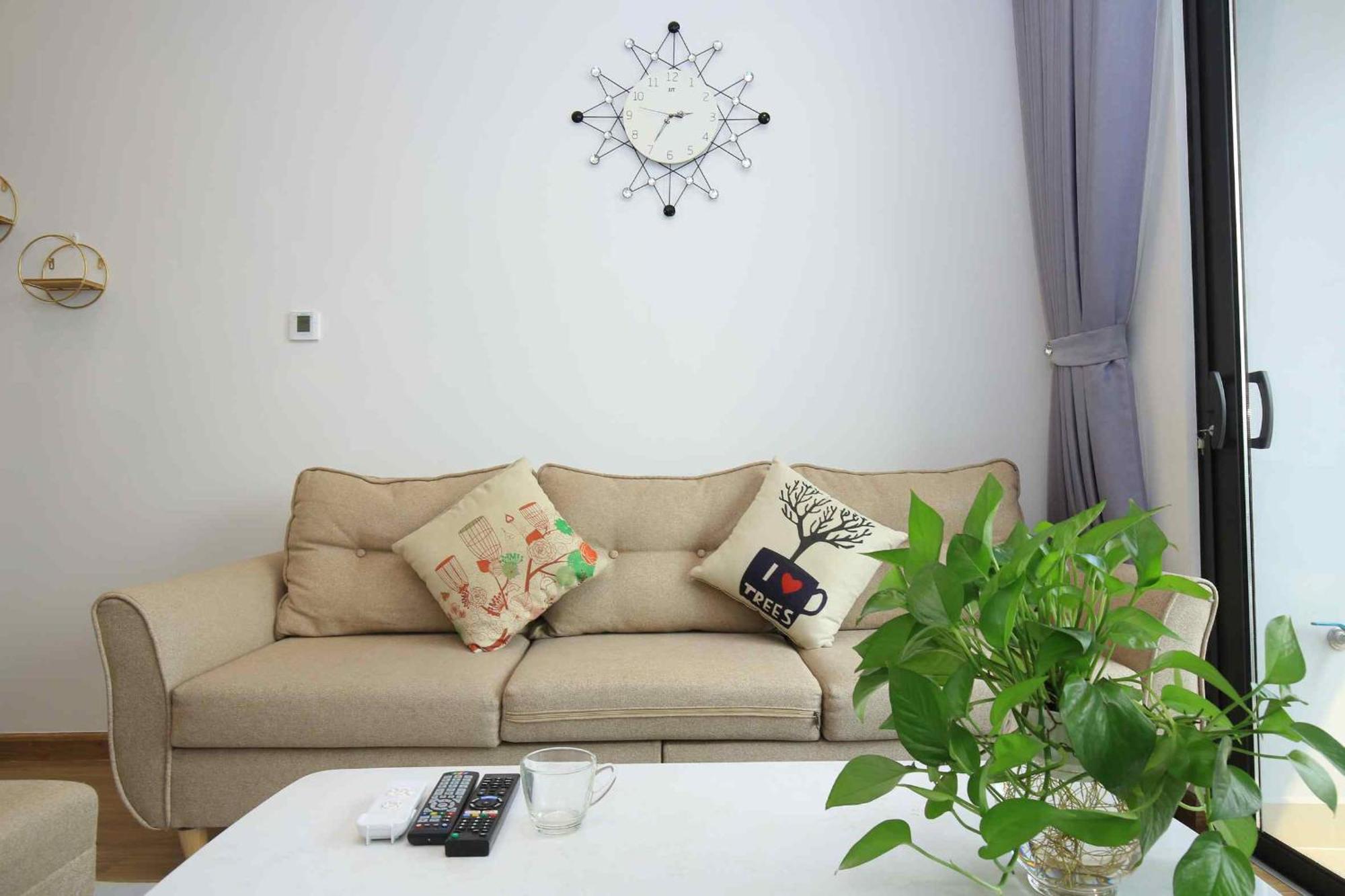 Apartment Investland- Vinhomes Metropolis One, Two, Three, Four Bedrooms *