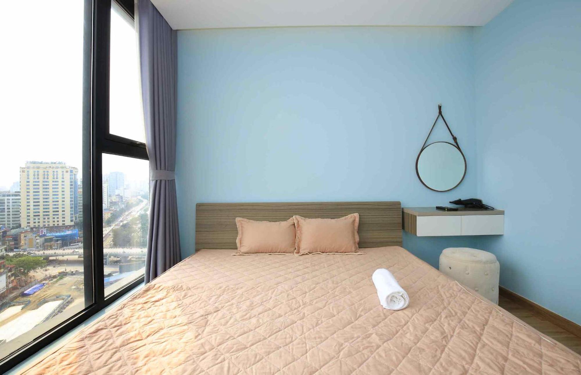 Apartment Investland- Vinhomes Metropolis One, Two, Three, Four Bedrooms