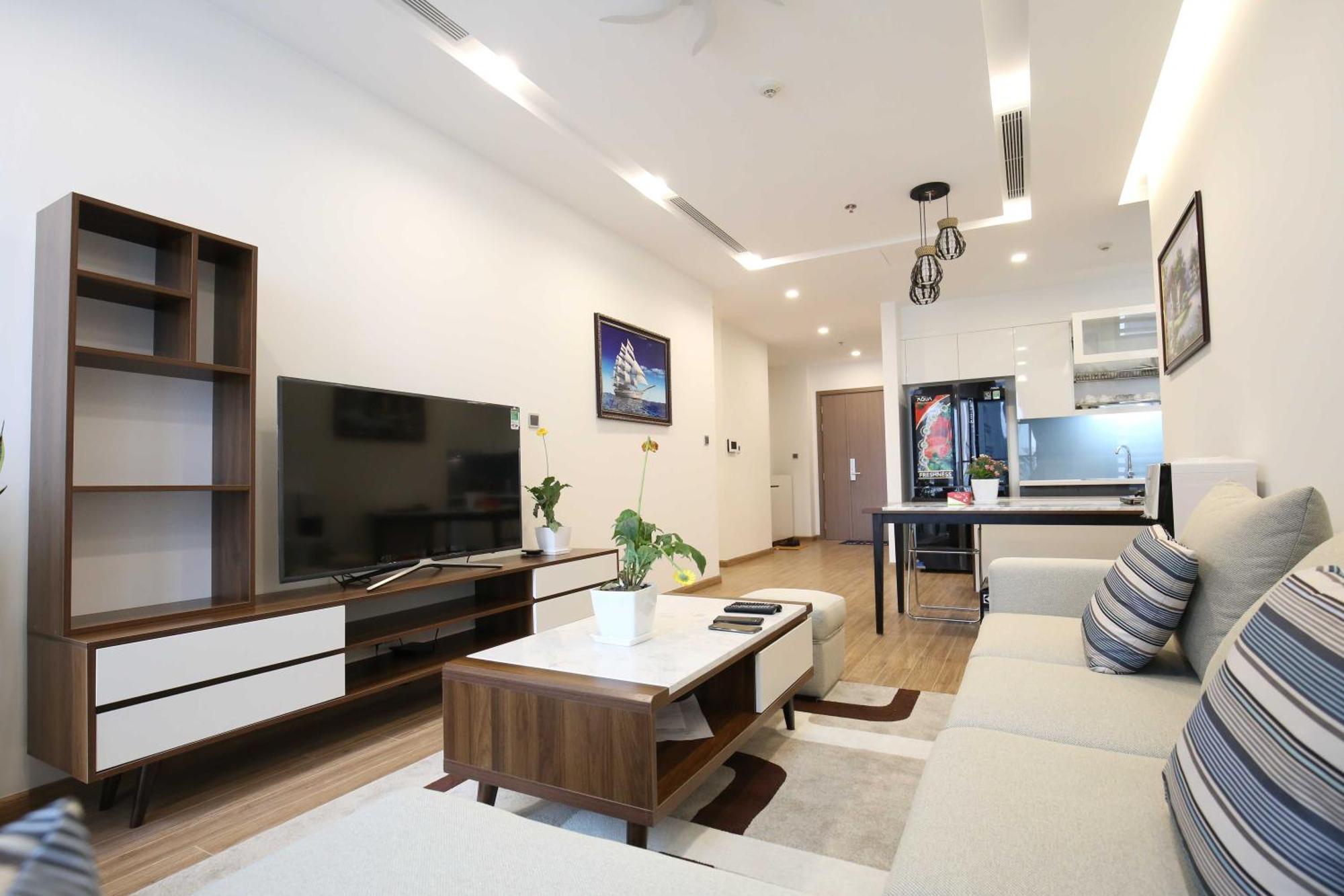 Apartment Investland- Vinhomes Metropolis One, Two, Three, Four Bedrooms