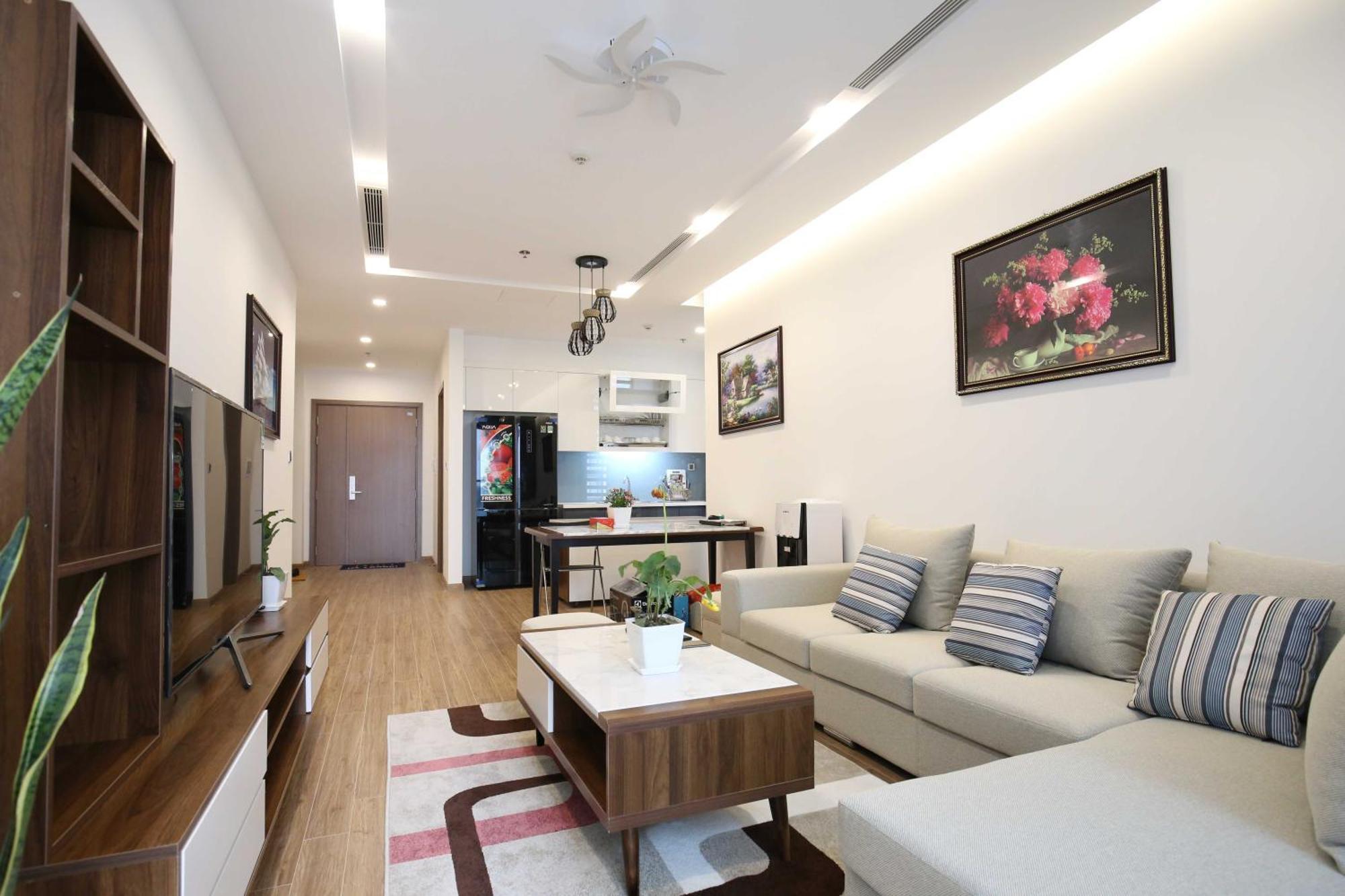 Apartment Investland- Vinhomes Metropolis One, Two, Three, Four Bedrooms