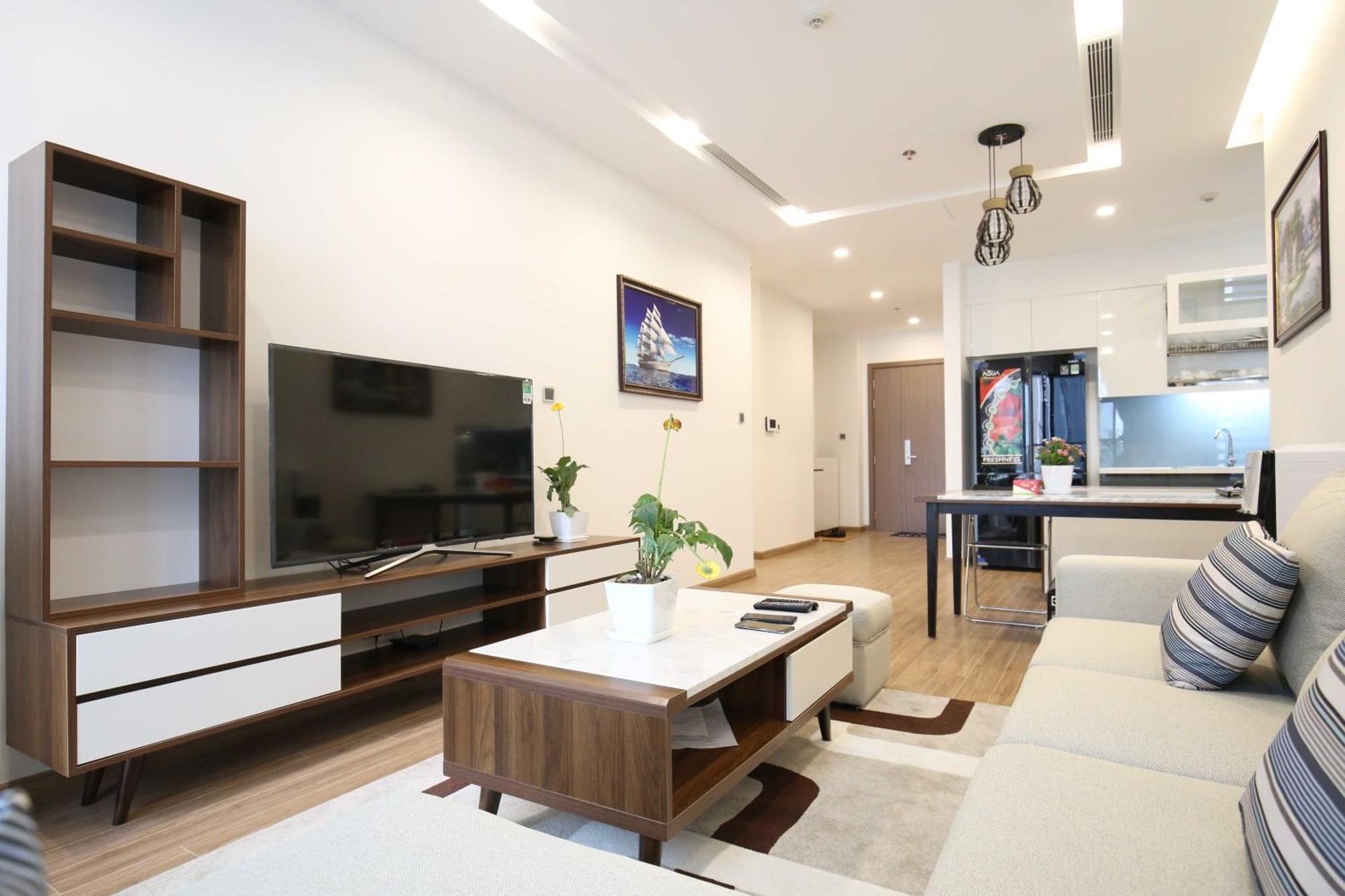 Apartment Investland- Vinhomes Metropolis One, Two, Three, Four Bedrooms